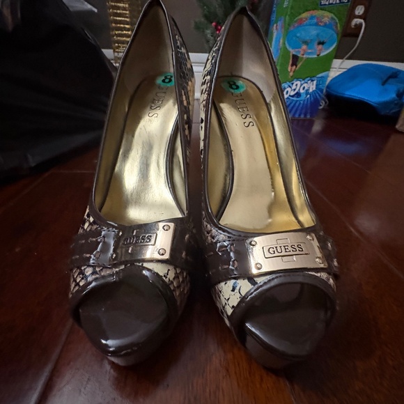 Michael Kors Snakeskin Platform Peep Toe Heels - Picture 3 of 3